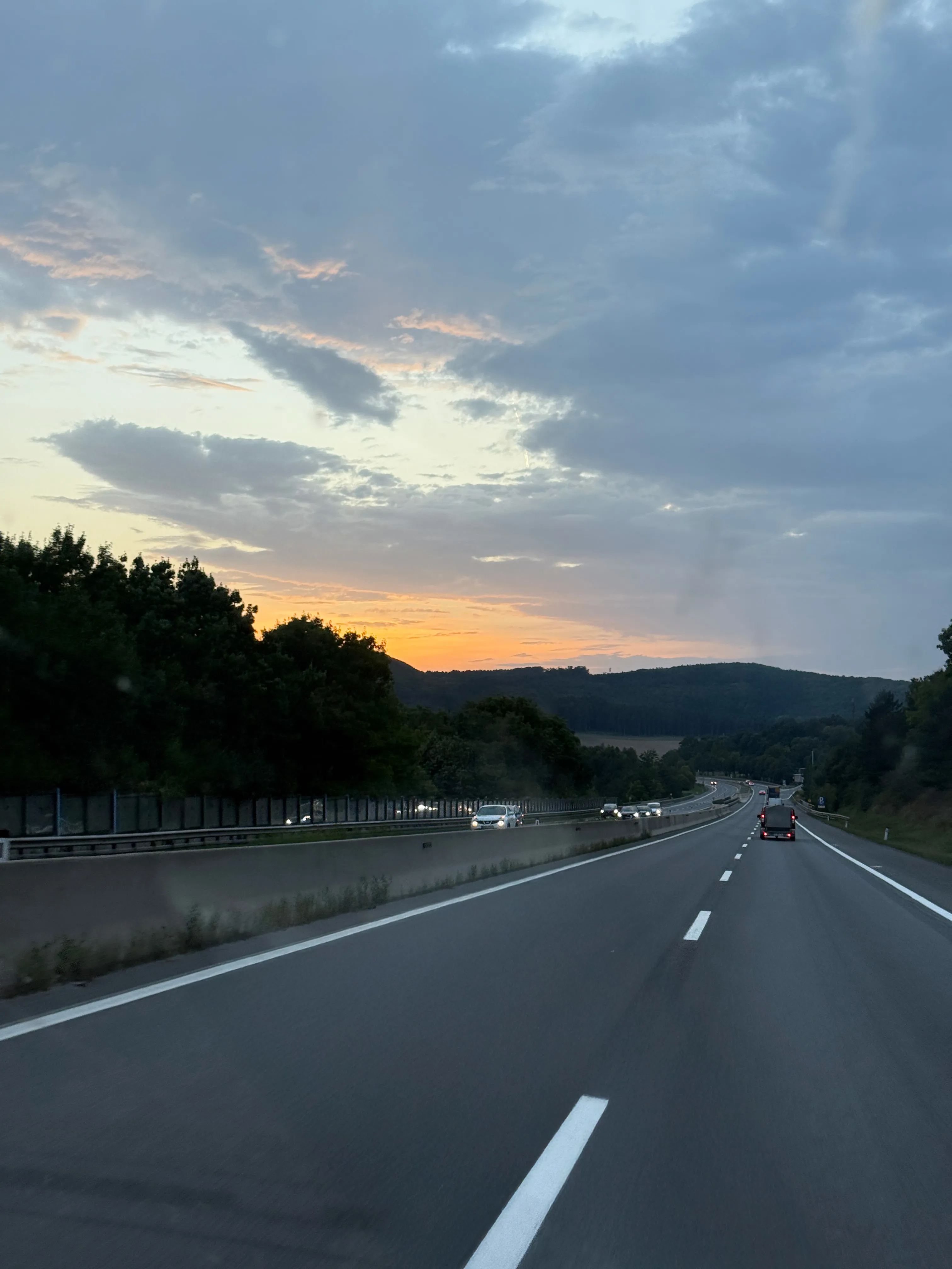 A 21 in der Dämmerung