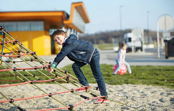 Kinderspielplatz auf ausgewählten ASFINAG Rastplätzen