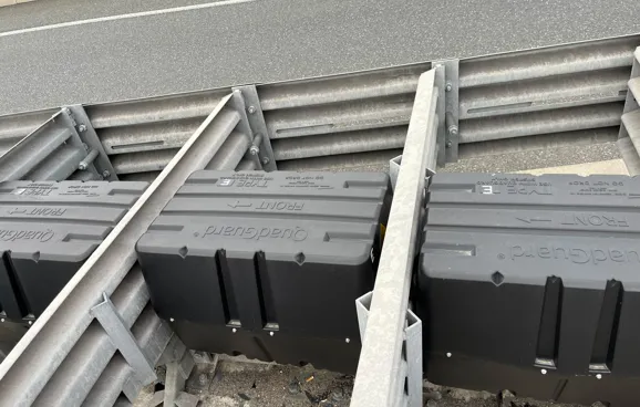 Ein Aufpralldämpfer in Nahaufnahme.