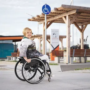 Barrierefreiheit entlang der Autobahn
