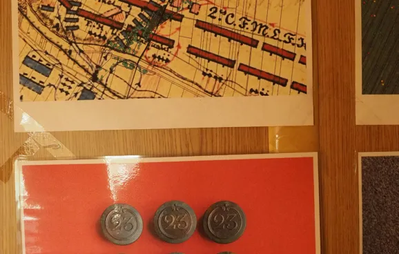 Ein Foto von diversen Knöpfen