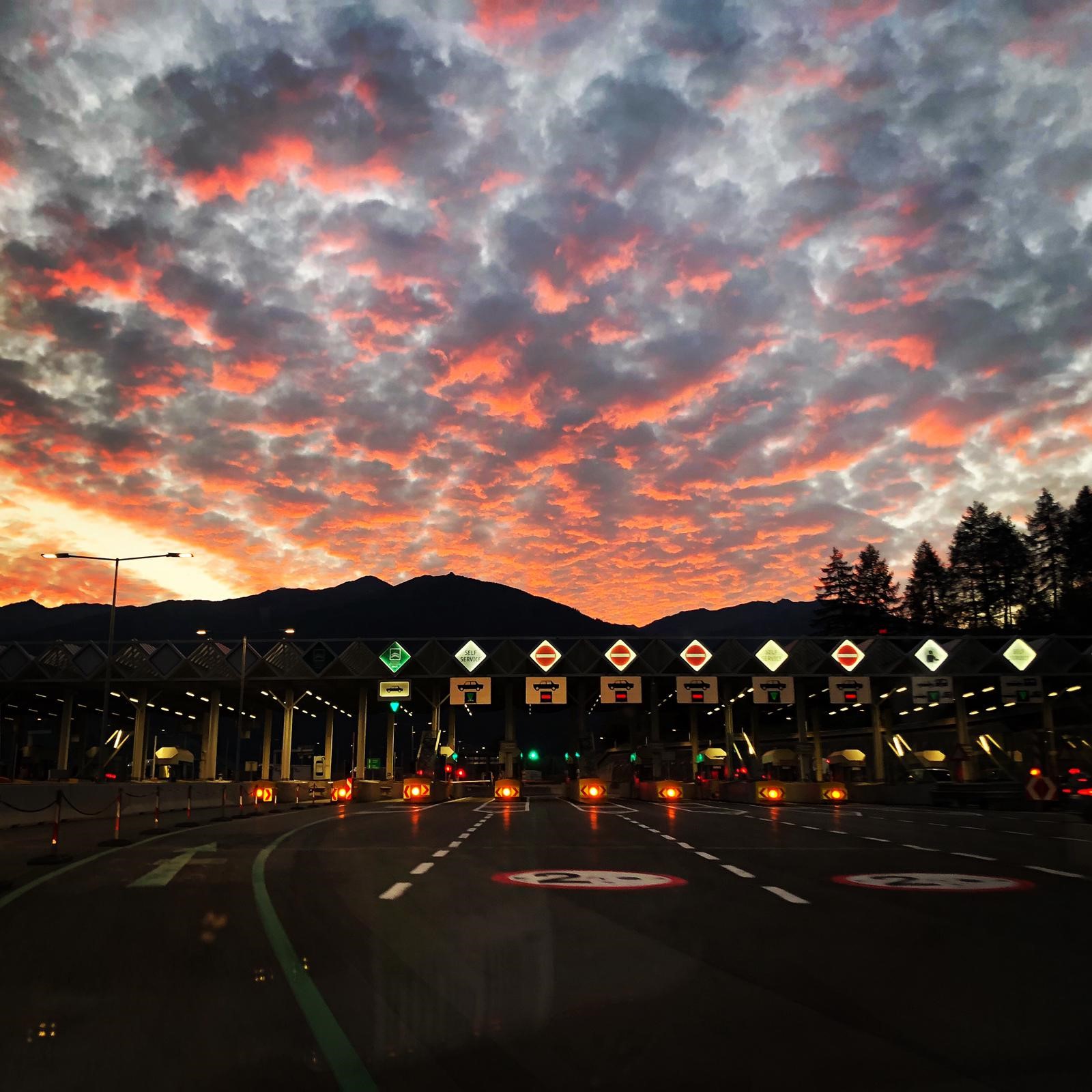Abendhimmel Mautstelle Schönberg Eva Pfutscheller